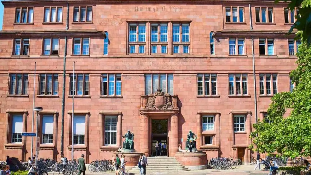 Universitas Freiburg: Pusat Ilmu Pengetahuan dan Inovasi di Jerman Selatan
